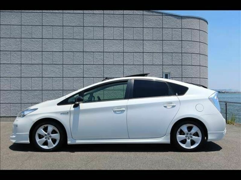 PRIUS-2