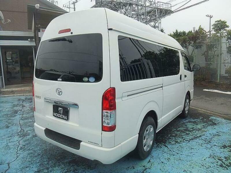 HIACE VAN-4