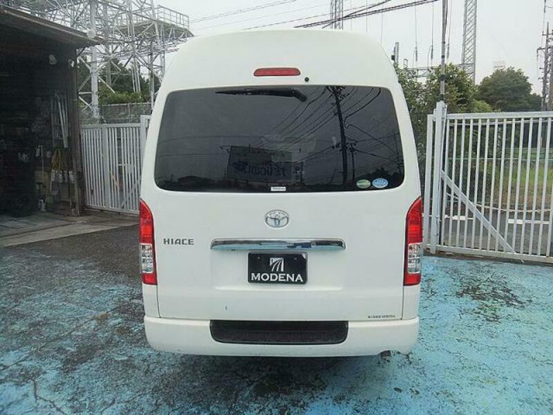 HIACE VAN-7