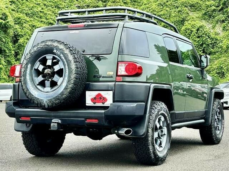 FJ CRUISER-2