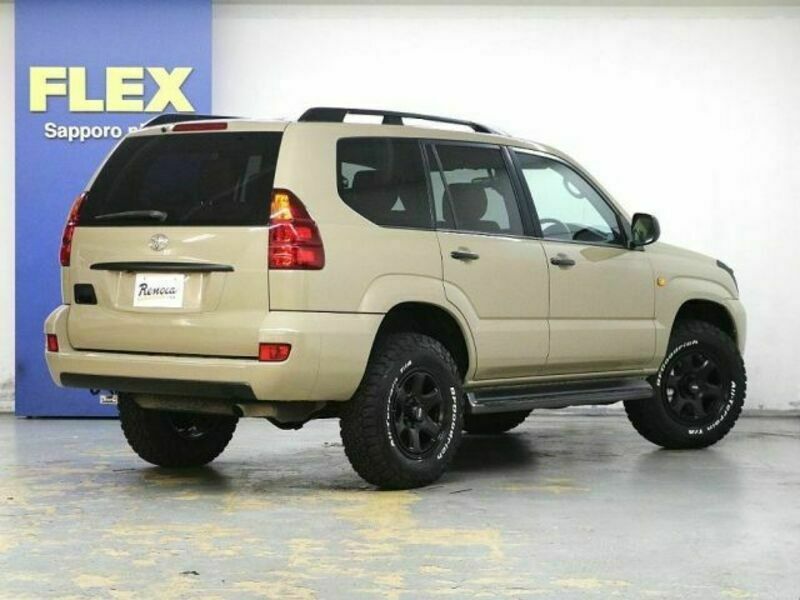 LAND CRUISER PRADO-2