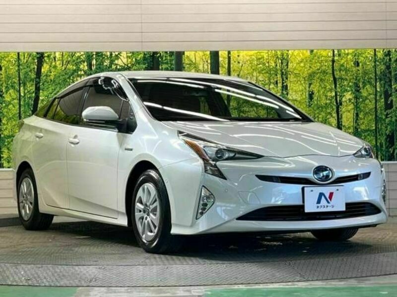 PRIUS-16