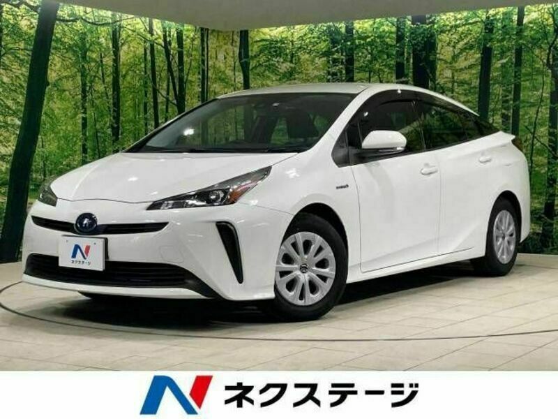 TOYOTA　PRIUS