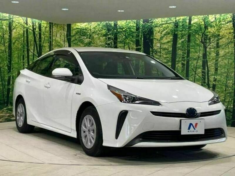 PRIUS-17