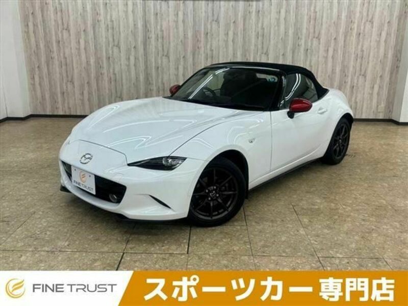 MAZDA　ROADSTER