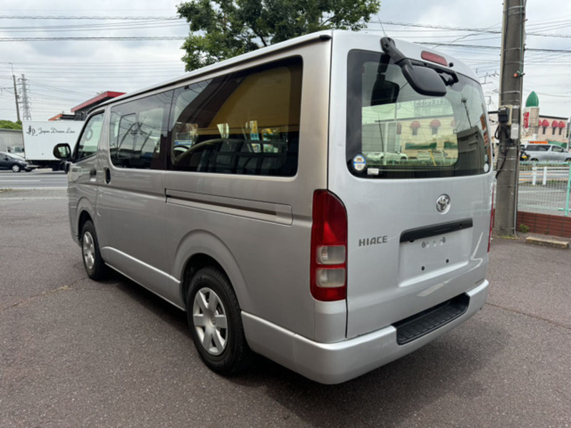 HIACE VAN-6