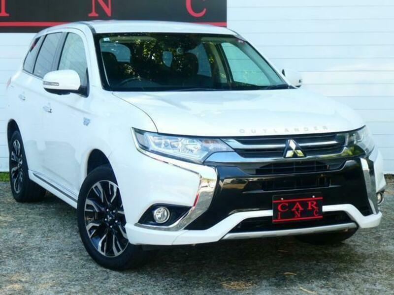 OUTLANDER PHEV-13