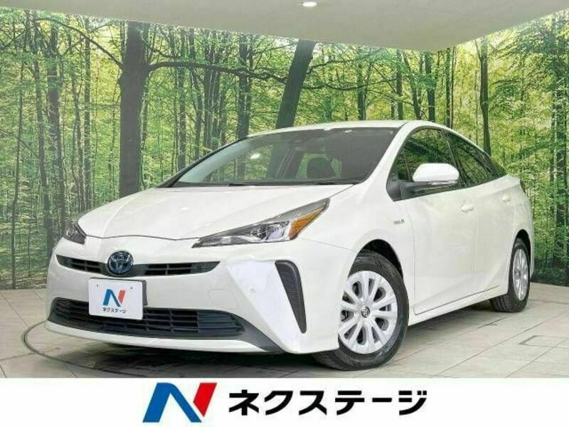 TOYOTA　PRIUS