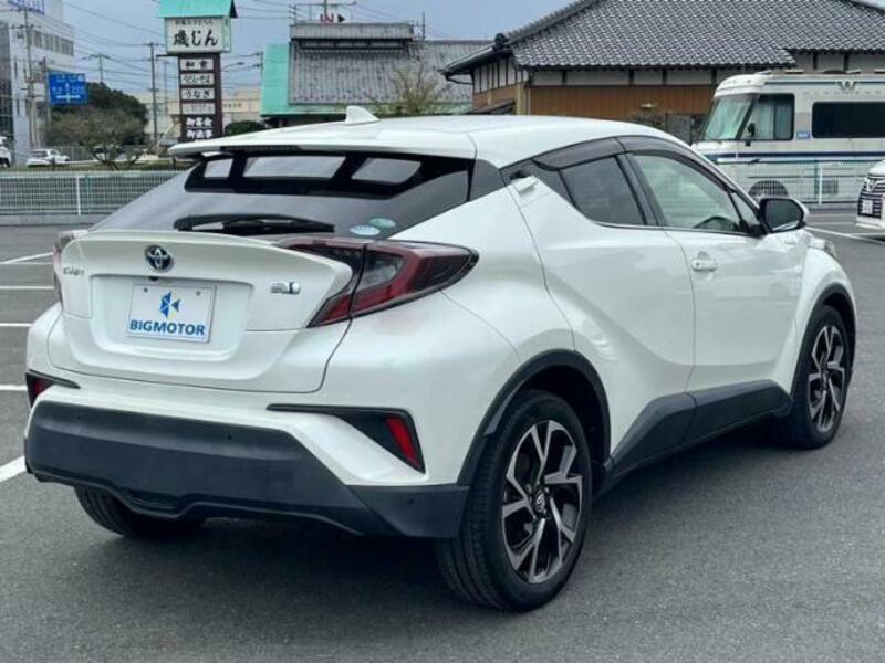 C-HR-2