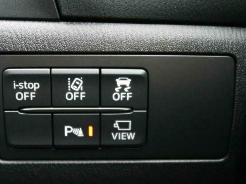 Axela Sport