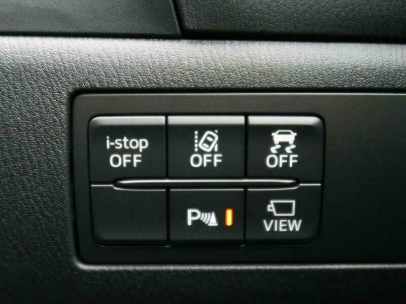 Axela Sport