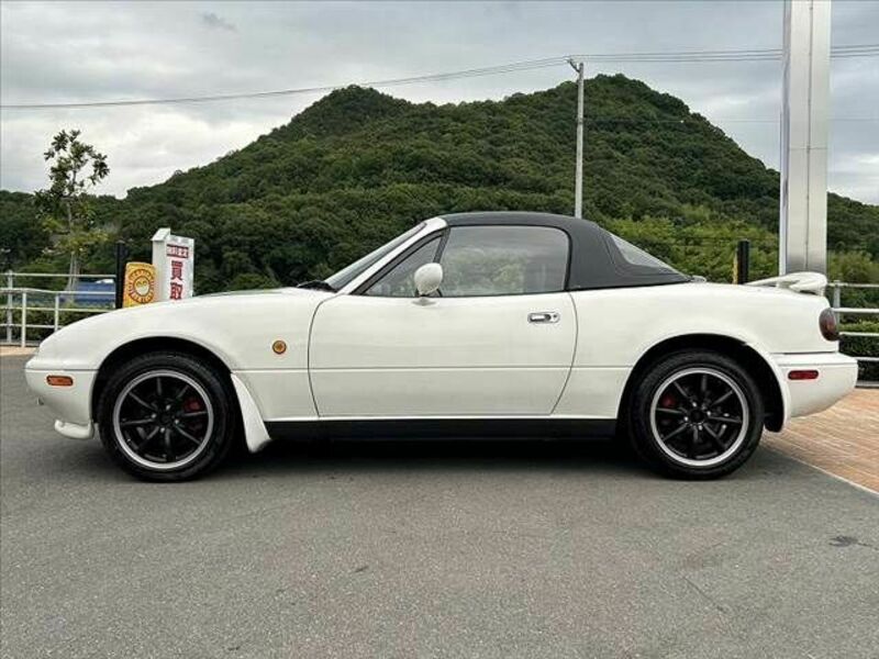 EUNOS ROADSTER-10