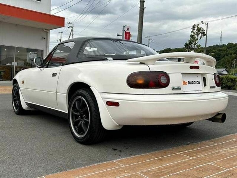 EUNOS ROADSTER-12