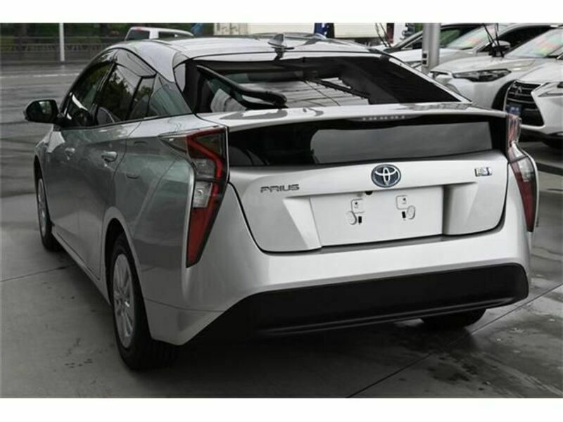 PRIUS-2