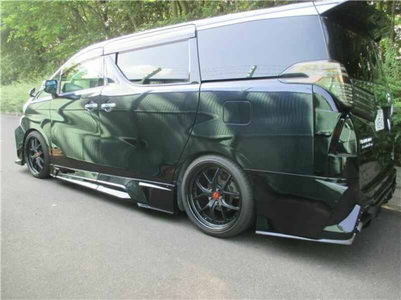 VELLFIRE-4