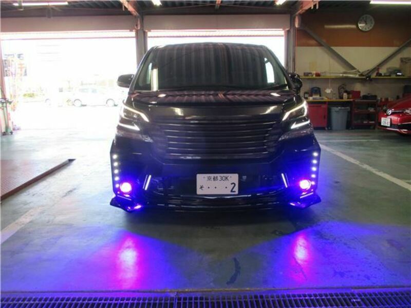 VELLFIRE-29