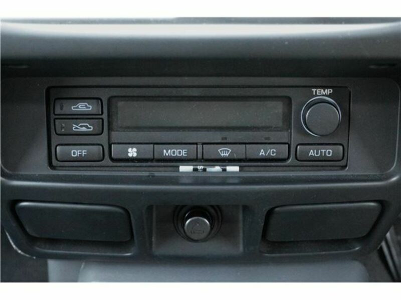 DATSUN-23