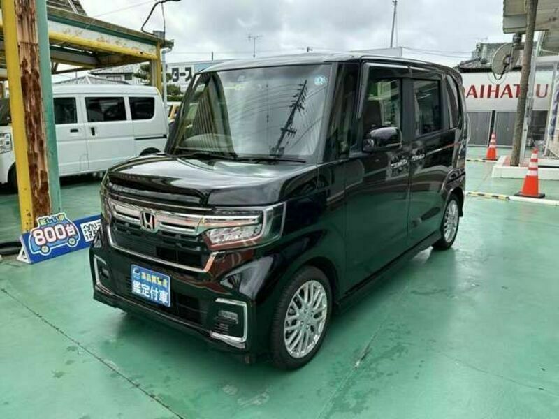 HONDA　N BOX CUSTOM