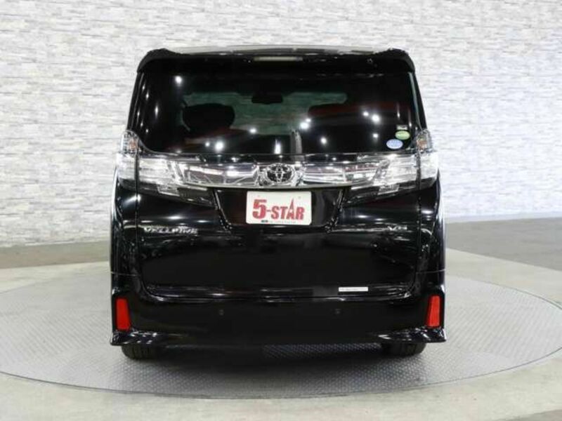 VELLFIRE-12