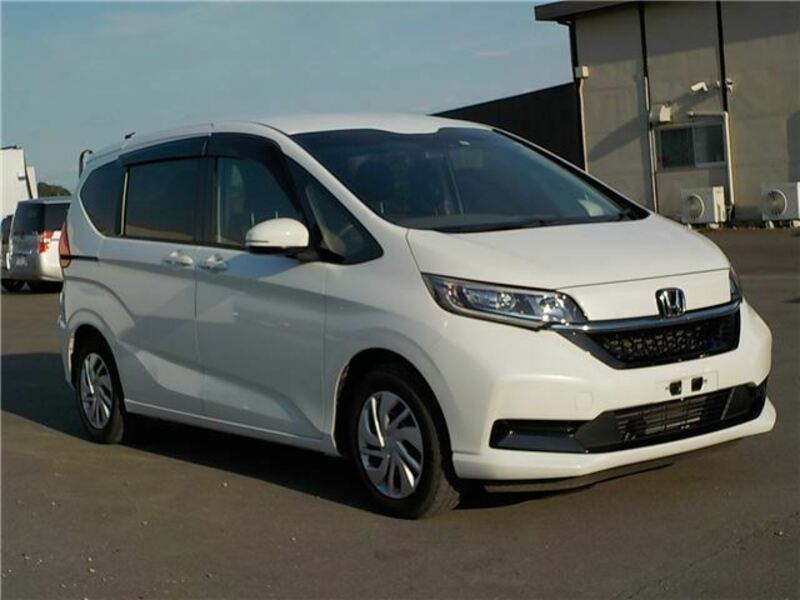 HONDA　FREED