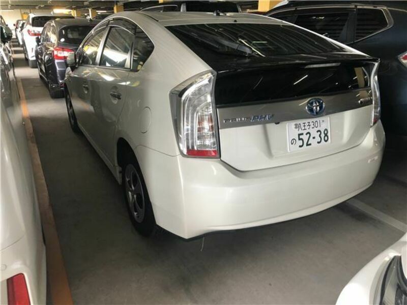 PRIUS PHV-3