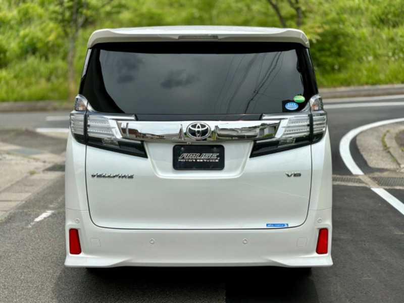 VELLFIRE-3