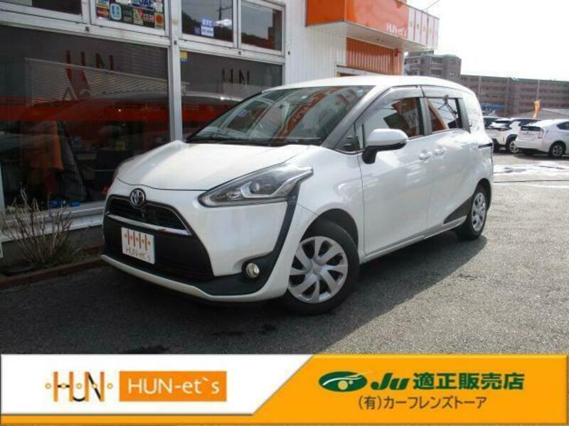 TOYOTA　SIENTA