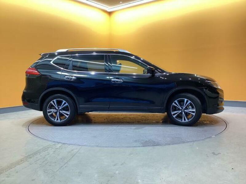 X-TRAIL-15