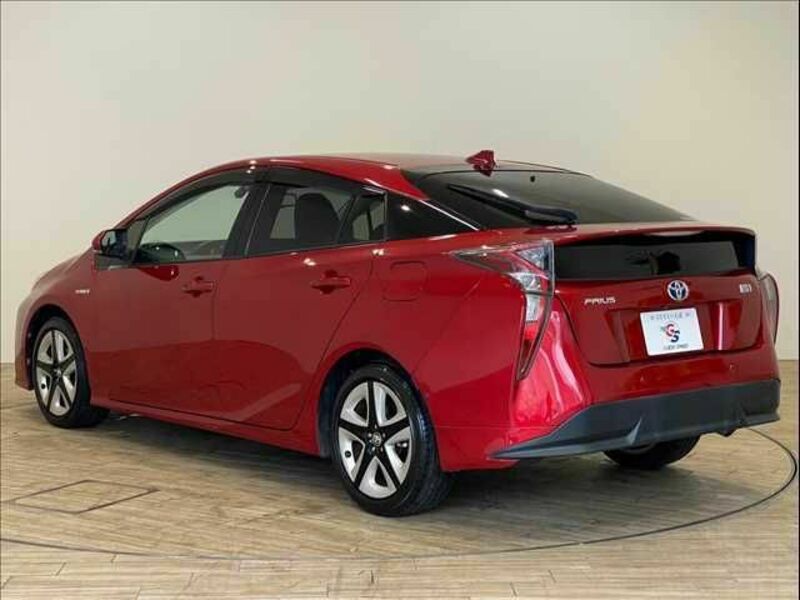 PRIUS-14