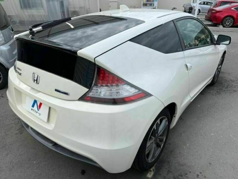 CR-Z-17