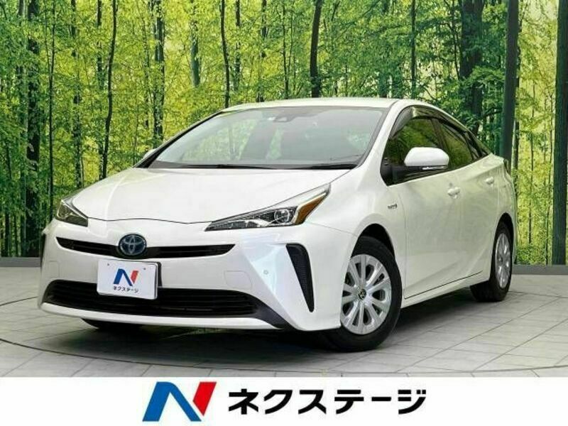 TOYOTA　PRIUS