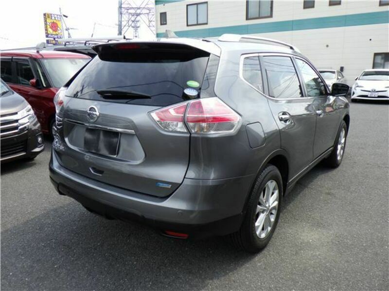 X-TRAIL-3