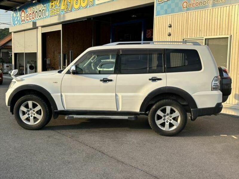 PAJERO-19