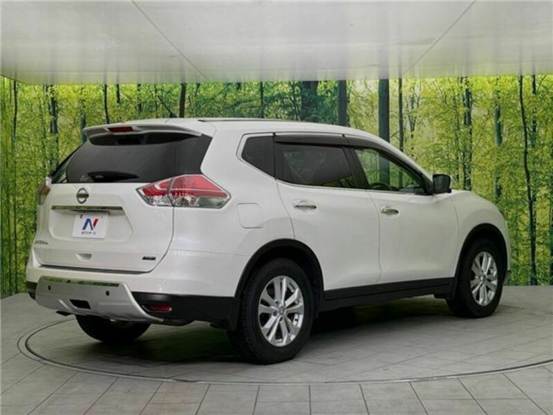 X-TRAIL-33