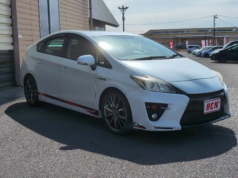 PRIUS-6