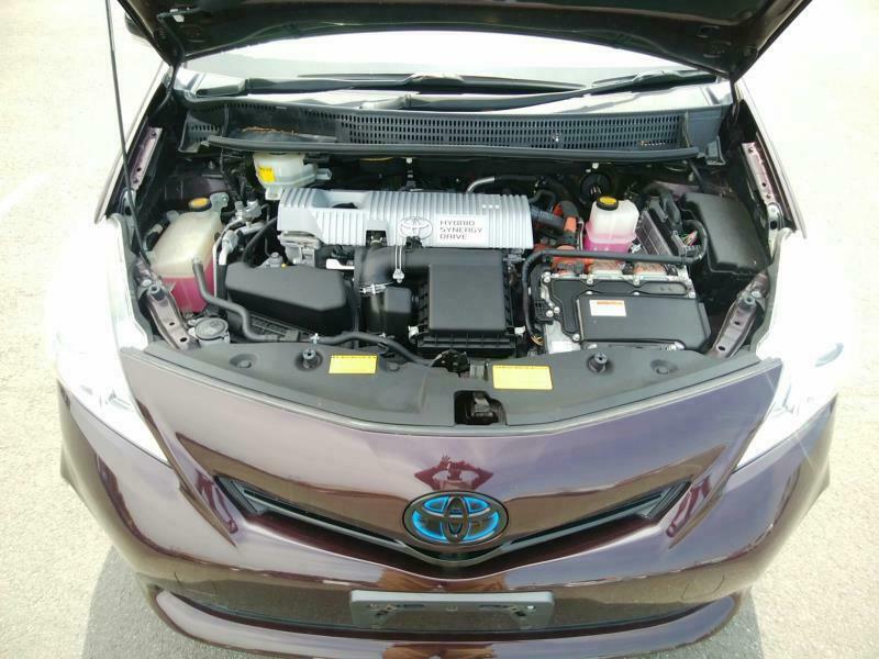 PRIUS ALPHA