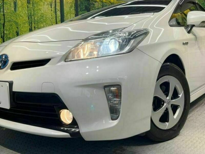 PRIUS-12