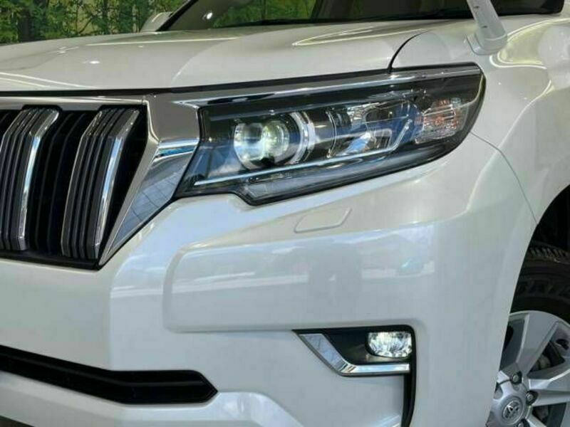 LAND CRUISER PRADO-16