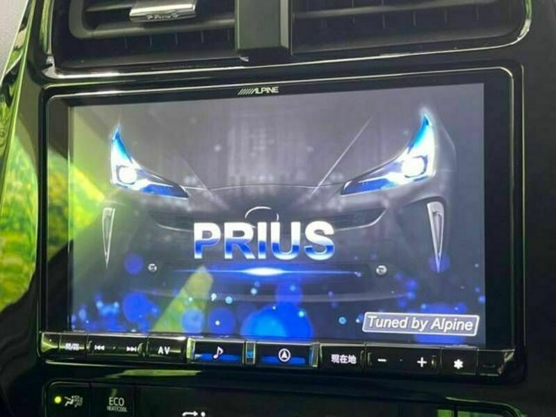 PRIUS-4