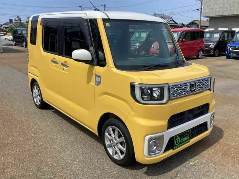 DAIHATSU　WAKE