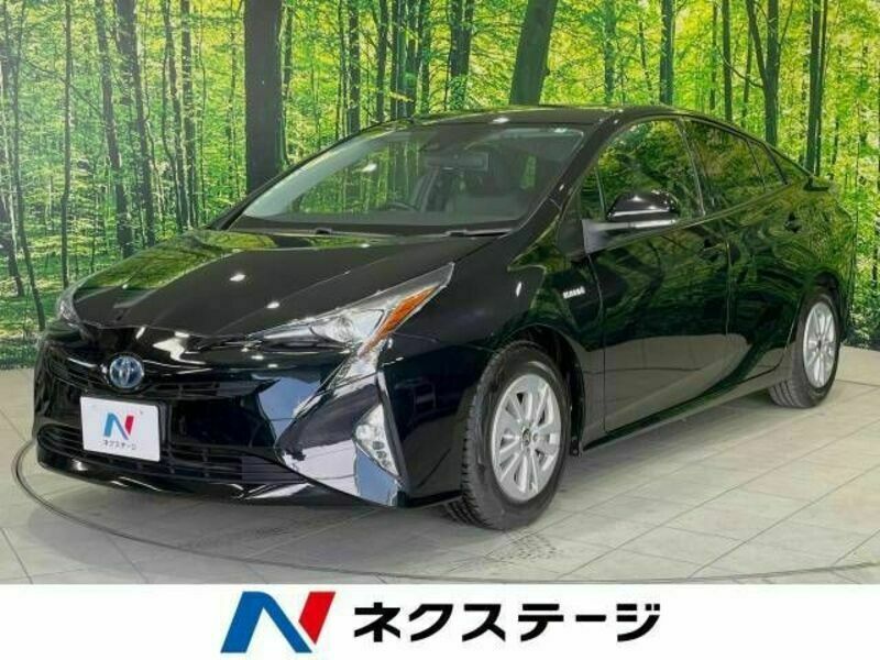 TOYOTA　PRIUS