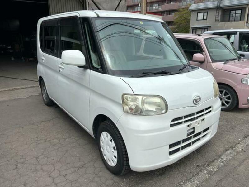 DAIHATSU　TANTO