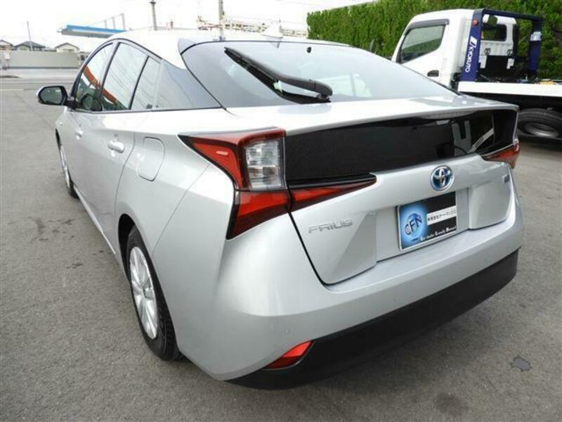 PRIUS-14