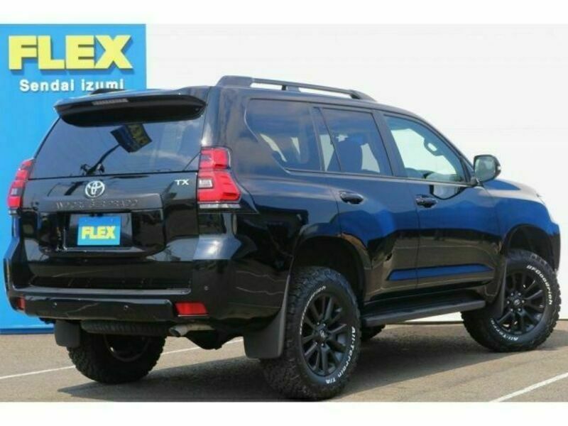 LAND CRUISER PRADO-2