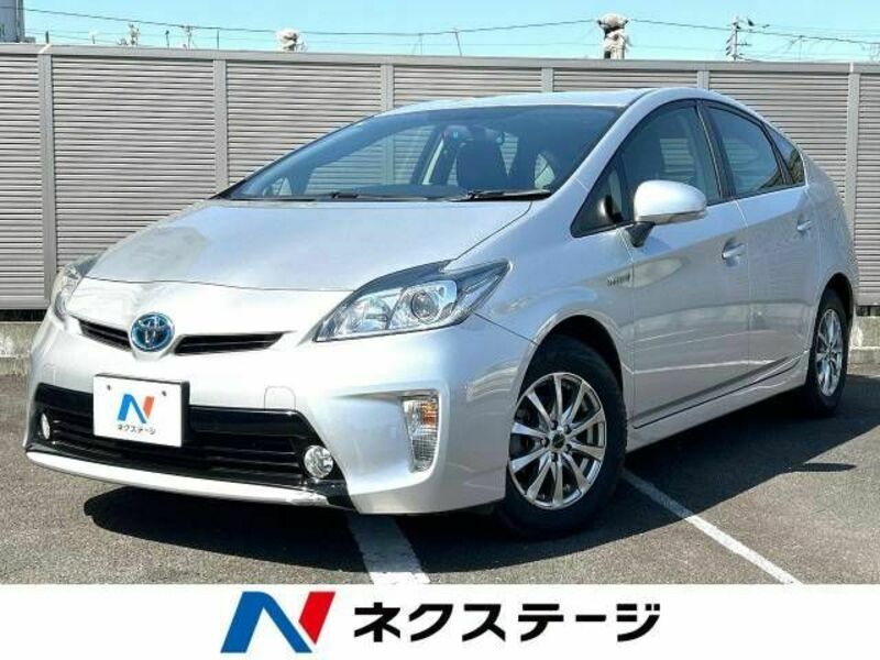 TOYOTA　PRIUS