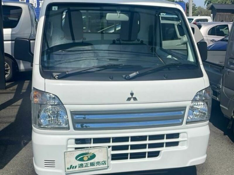 MINICAB TRUCK