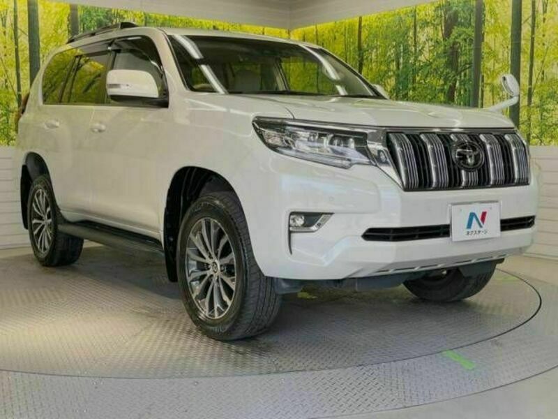 LAND CRUISER PRADO-16