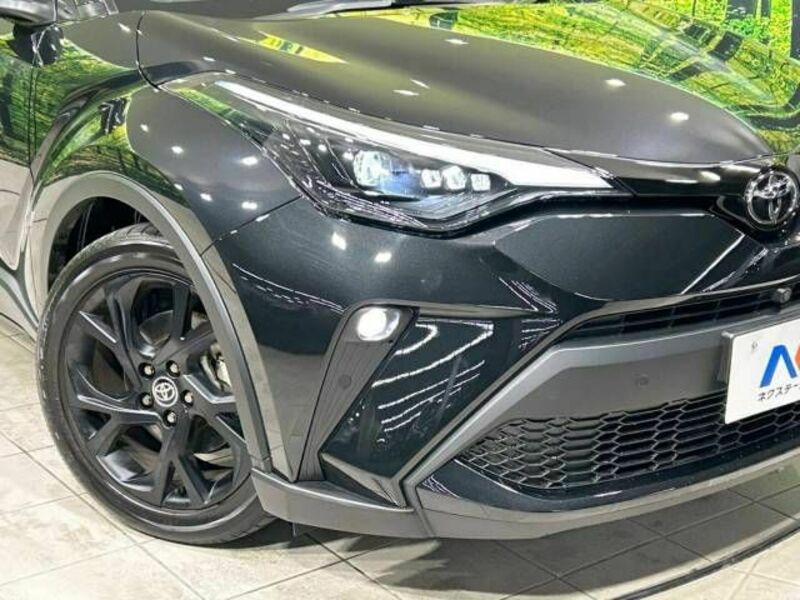 C-HR-12