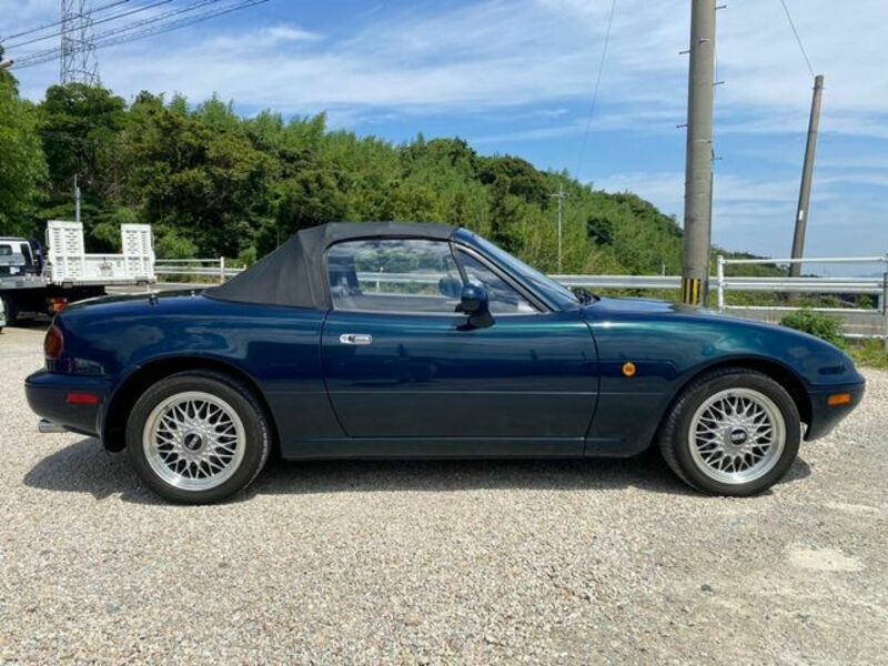 EUNOS ROADSTER-3