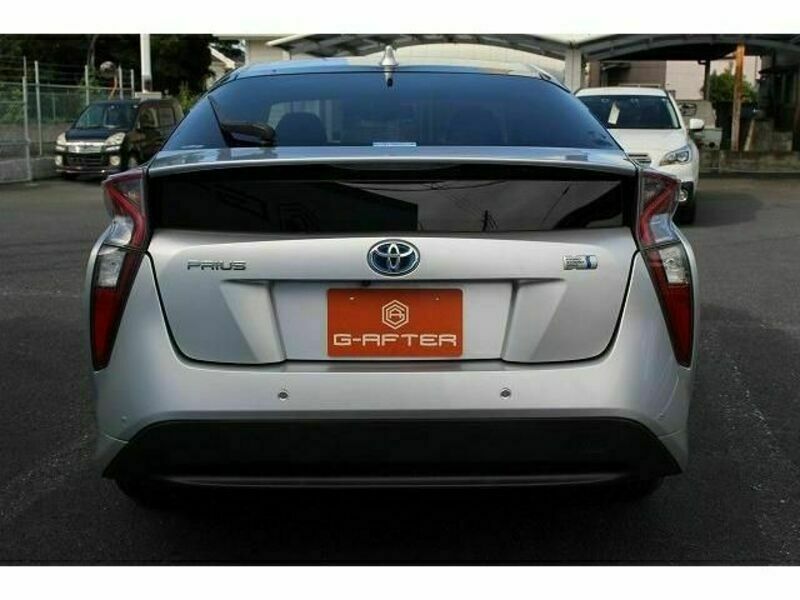 PRIUS-3